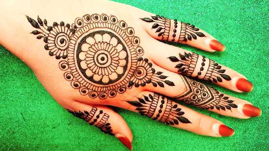 50+ Easy Karva Chauth Mehndi Designs (Simple) - TailoringinHindi