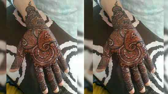 Front Hand Stylish Mehndi Designs