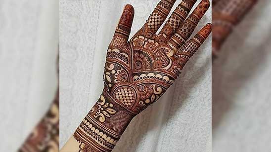 Unique Mehndi Designs - Full heavy Back hand mehndi design for bridal ❤️❤️  | Facebook