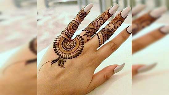 Mehndi Design Finger Back