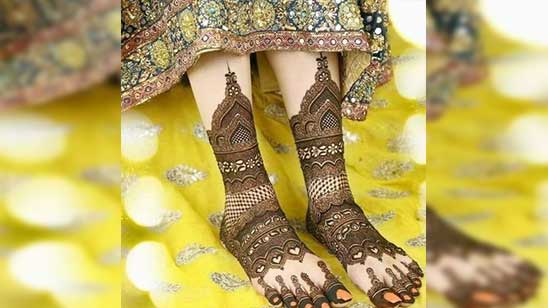 Mehndi Design Foot Simple
