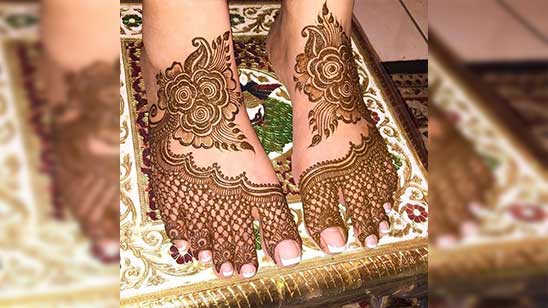 Mehndi Design Leg Bridal