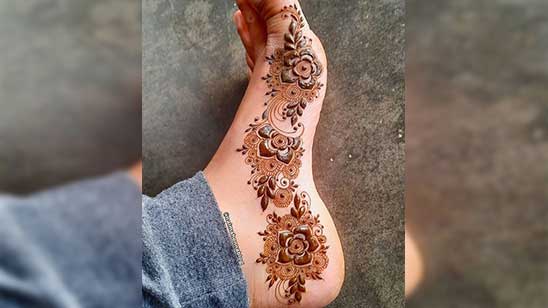 Mehndi Designs for Legs Simple and Easy