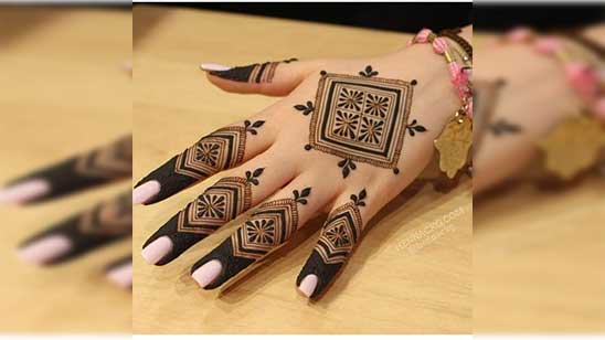 Pakistani Back Hand Mehndi Design