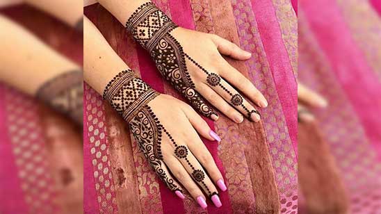 Easy Mehndi Bail Designs for Hands