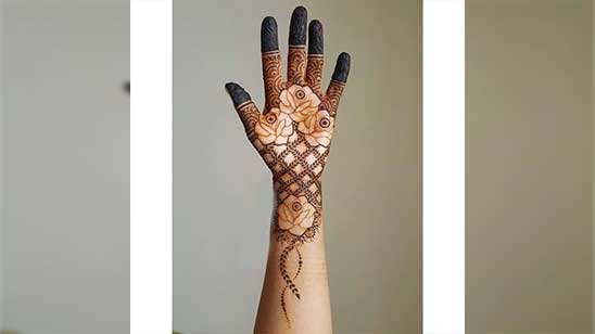 Rose Mehndi Designs for Back Hands