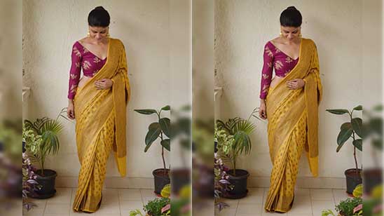 Plain Saree With Printed Blouse