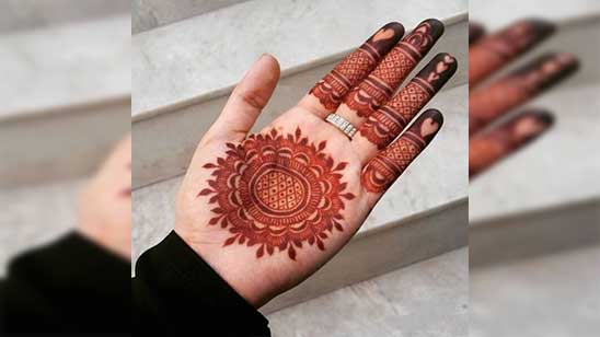 20+ Stylish Mehndi Designs For Durga Puja – Navratri Mehndi Designs |  Bridal henna designs, Henna art designs, Latest arabic mehndi designs