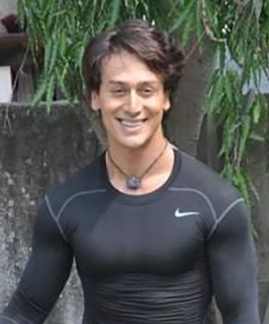 Student of the Year 2 Tiger Shroff Hairstyle