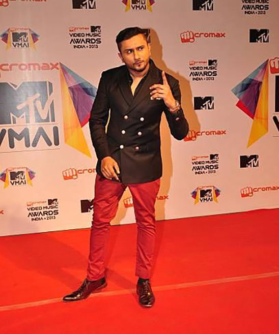 On Yo Yo Honey Singh's birthday, fans search for his 'gande gane' - IBTimes  India