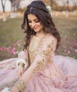 100+ Long Hair Girl (2026) Haircuts - TailoringinHindi