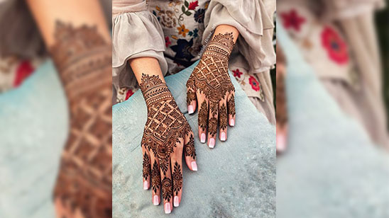Mehndi Design New Style Simple Front Hand
