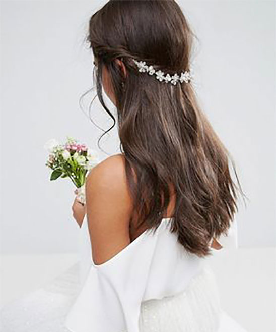 Bridal Lehenga with Open Hair