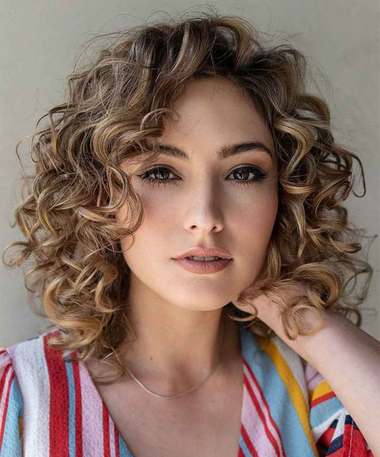 Hair Cutting Style for Female Curly