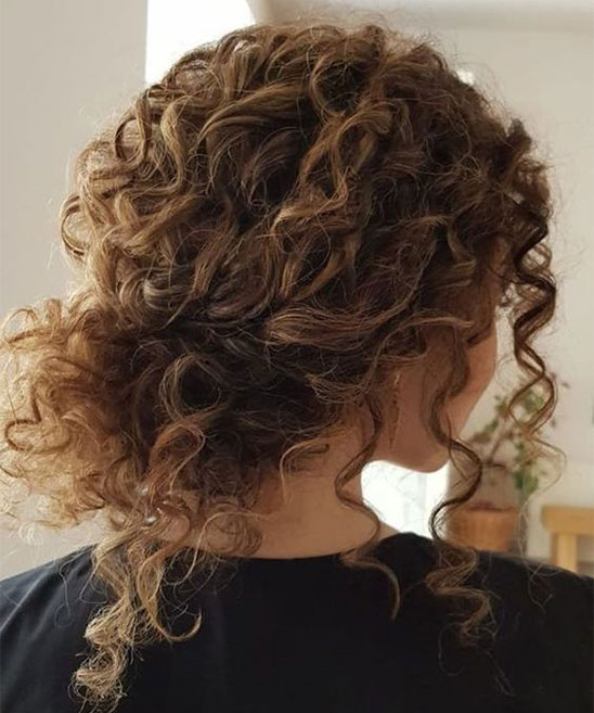 Slope Haircut for Curly Hair