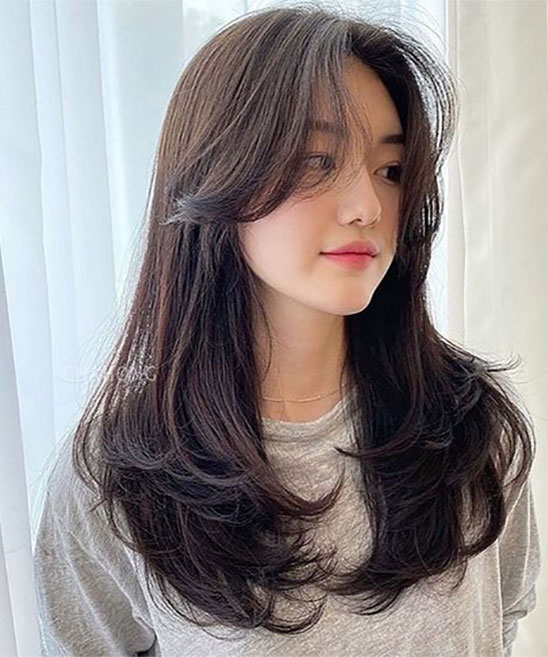 Korean Long Hairstyle for Curvy Girls