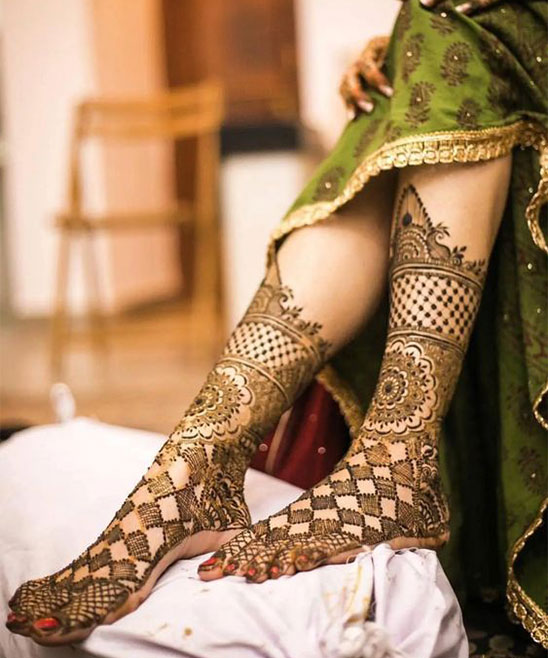 Bridal Mehendi Designs for Feet Latest