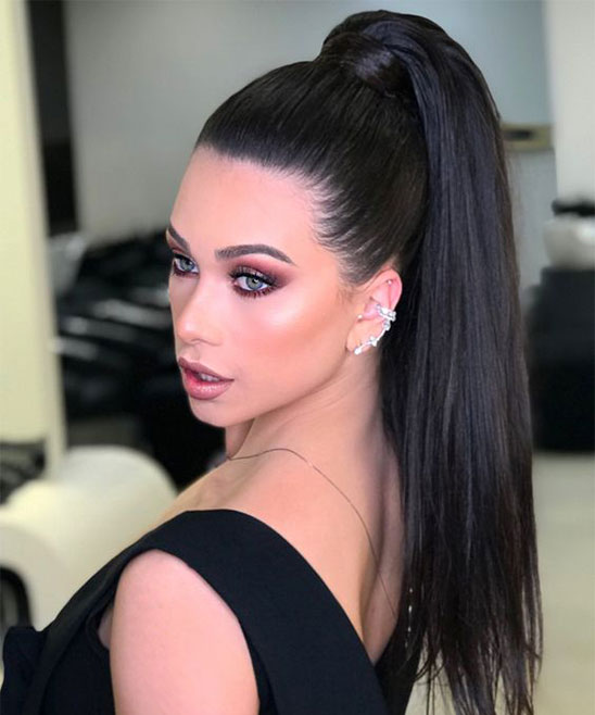 How to Make a Short Ponytail With Long Hair