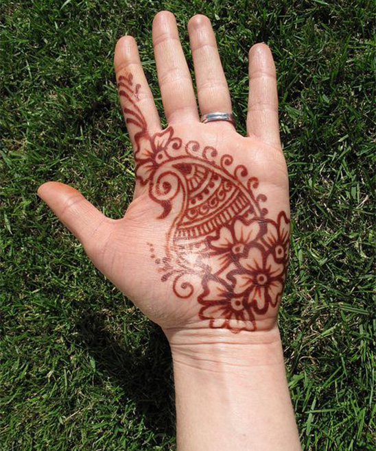 Mehndi Design Easy and Beautiful Front Fingers