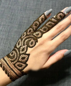 Effortless Allure: Simple Full Hand Mehendi Designs - TailoringinHindi