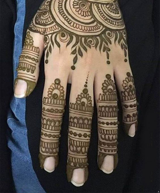 Simple Indian Mehendi Design for Square Hands