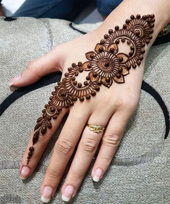 Simple Indian Mehendi Designs for Full Hand