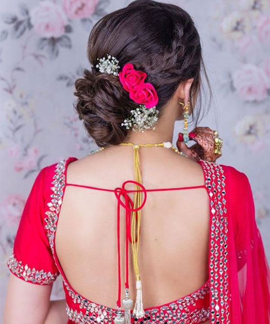 20 Simple Juda Hairstyles for Wedding Sarees and Lehengas | Indian hair  accessories, Bridal hair buns, Indian hairstyles