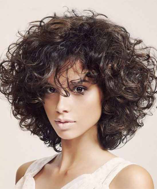 Hairstyle in Short Curly Hair