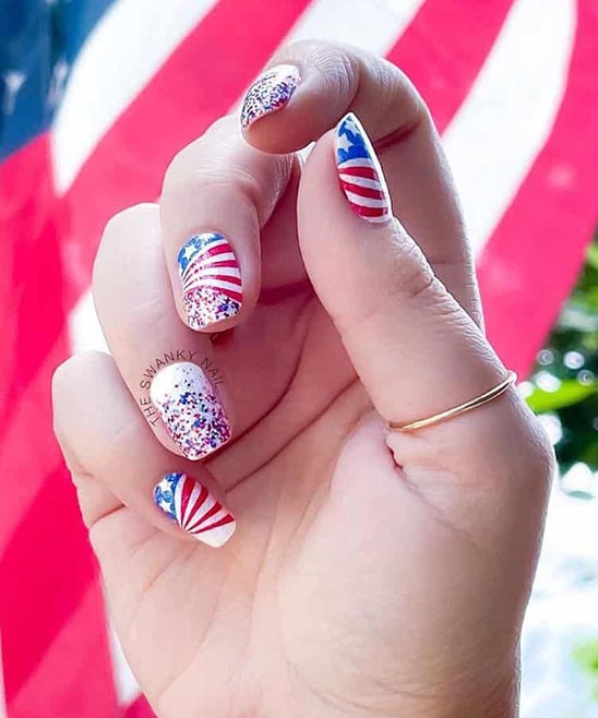 4TH OF JULY SIMPLE NAILS