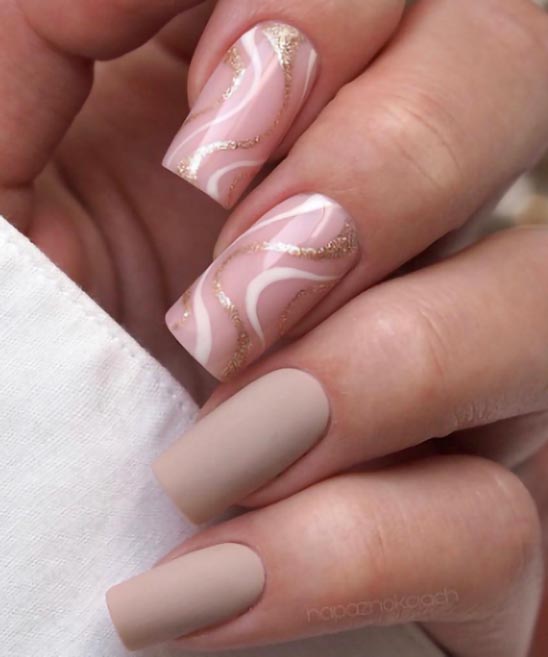 4TH OF JULY TOE NAILS SIMPLE