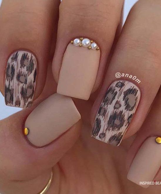 ACRYLIC SIMPLE NAIL IDEA