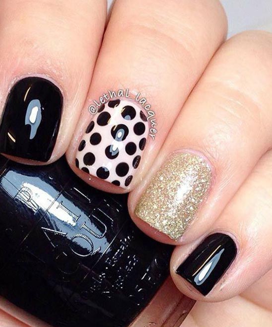 BLACK AND GOLD SIMPLE NAIL ART