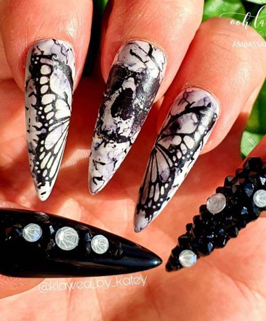 BLACK AND WHITE SIMPLE NAIL DESIGNS
