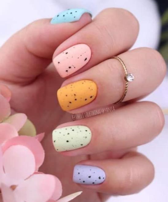 BRIGHT NAIL COLORS FOR SUMMER