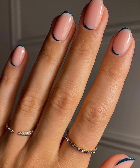 CHRISTMAS NAIL IDEAS SIMPLE