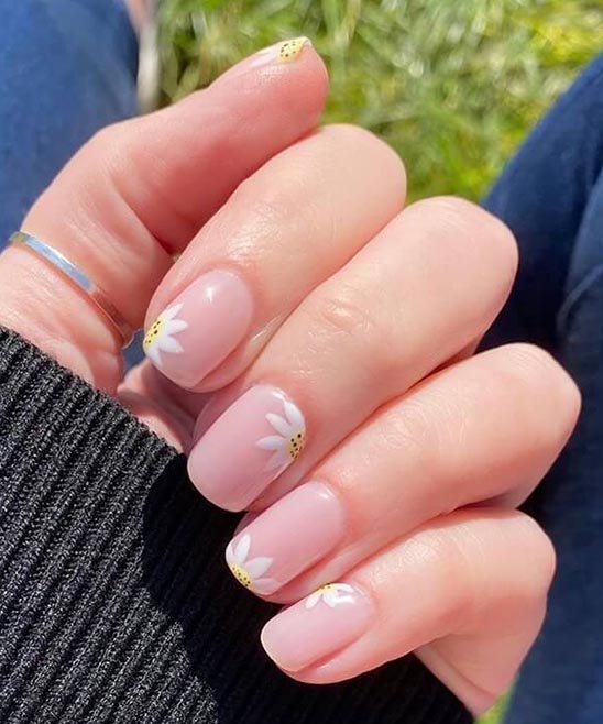 CHRISTMAS NAIL IDEAS SIMPLE