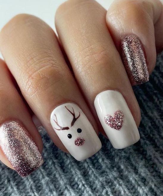 CHRISTMAS NAILS COFFIN SIMPLE