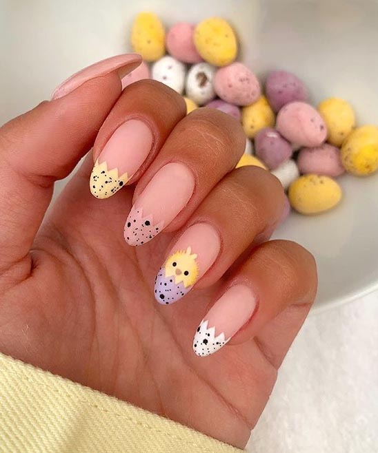 CHRISTMAS NAILS DESIGNS SIMPLE