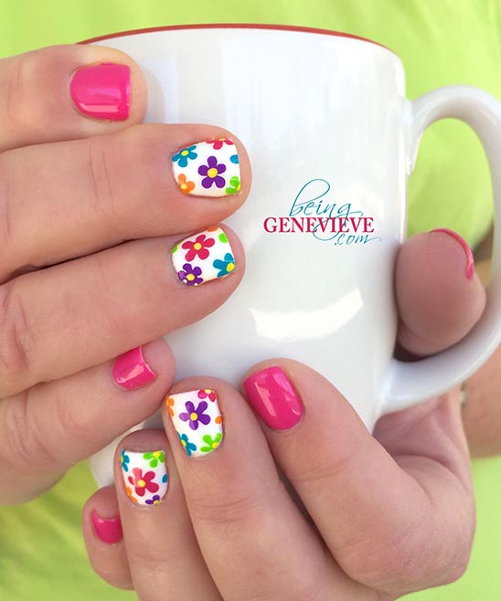 CUTE SIMPLE SUMMER NAILS