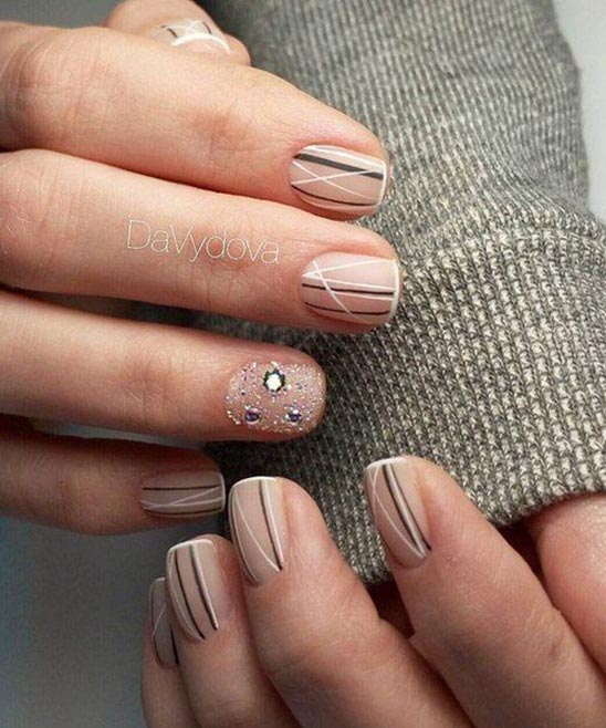 ELEGANT SIMPLE RHINESTONE NAIL DESIGNS