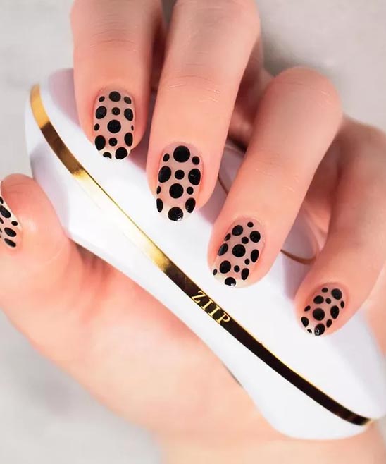 HALLOWEEN SIMPLE NAIL ART