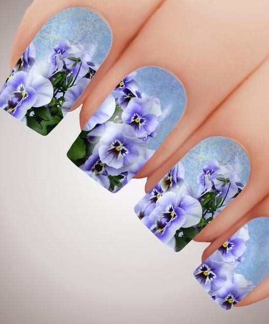 NAIL SIMPLE FLOWER DESIGN