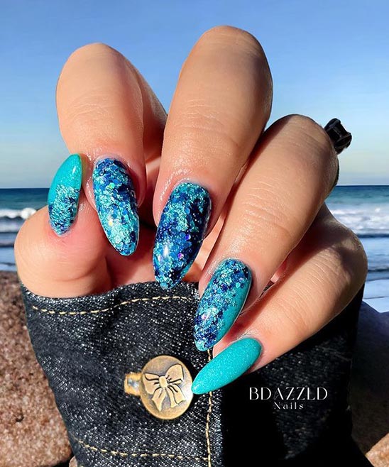 NAILS BLACK TRENDY SIMPLE DESIGN