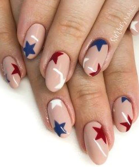 SIMPLE 4TH OF JULY NAIL DESIGNS
