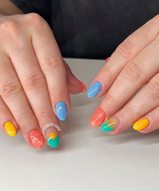 SIMPLE BLACK AND PINK NAIL DESIGNS