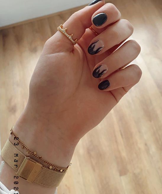 SIMPLE BLACK AND WHITE HALLOWEEN NAILS