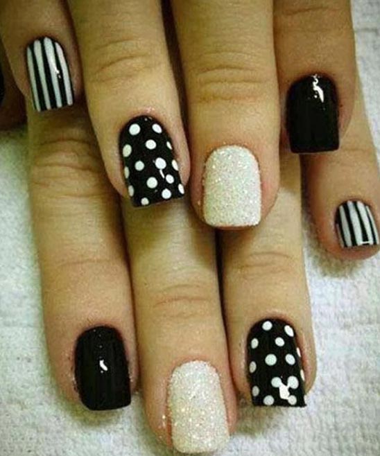 SIMPLE BLACK AND WHITE NAIL PEDICURE