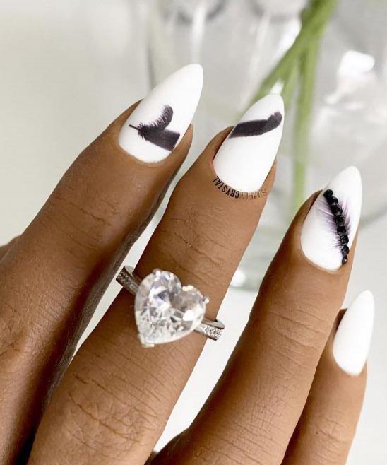 SIMPLE BLACK AND WHITE NAIL POLISH