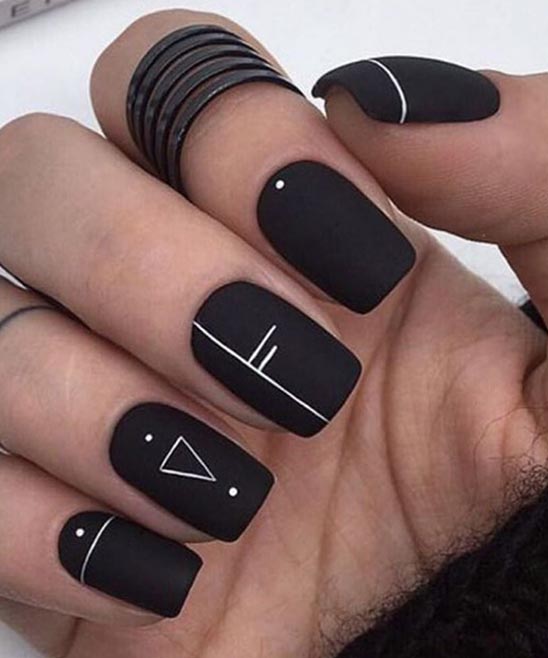 SIMPLE BLACK NAIL DESIGNS 2023