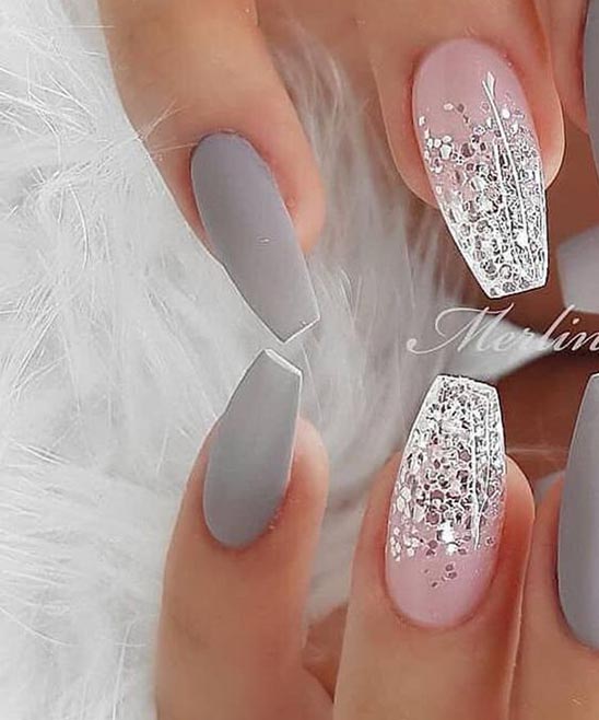 SIMPLE BLACK NAIL DESIGNS